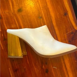 Gianni Bini White Shoes